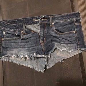 American Eagle women’s shorts